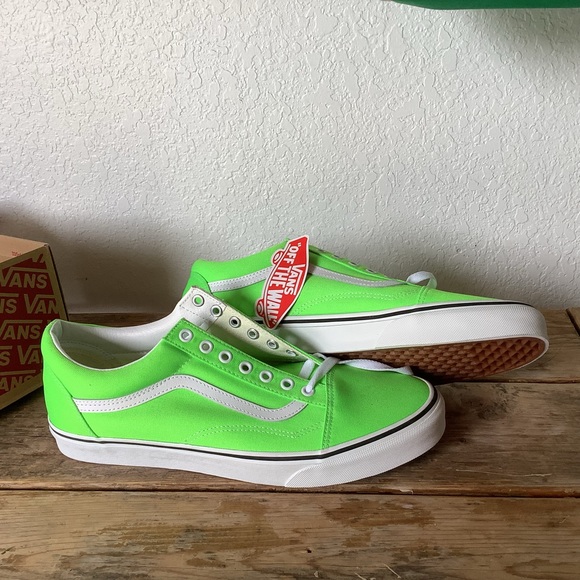 Men’s Vans Old Skool Neon NWT, size 11.5 - Green Gecko/Tr White - Picture 3 of 9